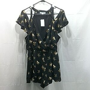 She And Sky Size Large  Nwt Romper